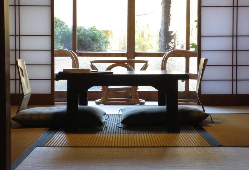 Номер Стандарт Совместная Ванная, K S House Ito Onsen  Historical Ryokan Hostel