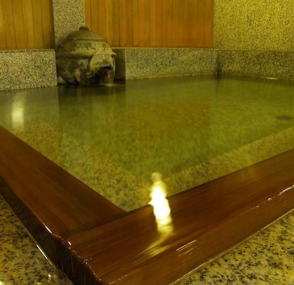 Семейный Номер Совместный Санузел, K S House Ito Onsen  Historical Ryokan Hostel