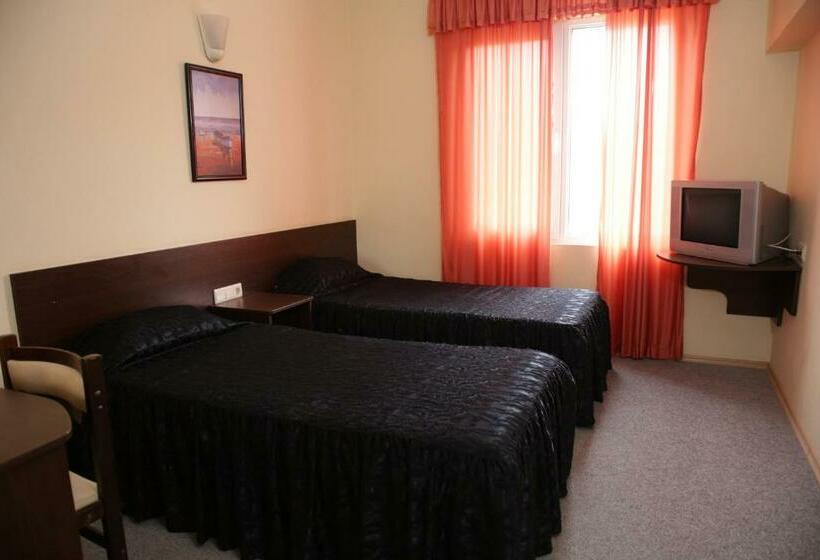 اتاق استاندارد, Family Hotel Avramov
