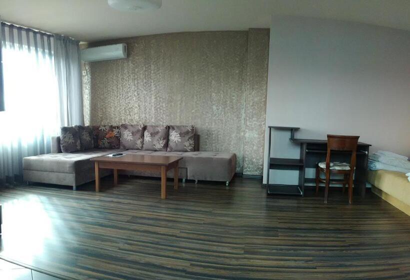 Апартаменты Deluxe 1 Спальня, City Blagoevgrad Family