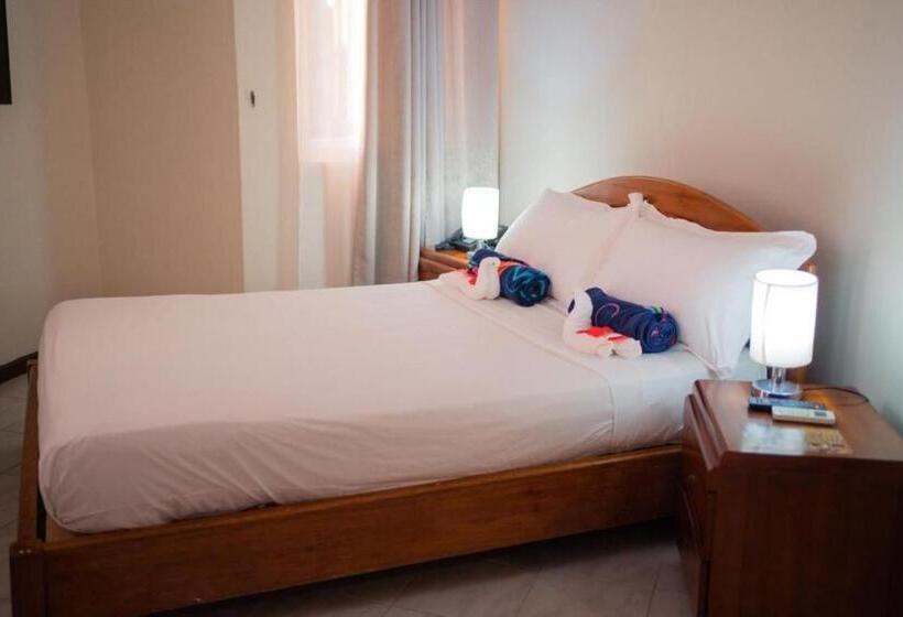 اتاق استاندارد یک نفره, Gold Beach Resort