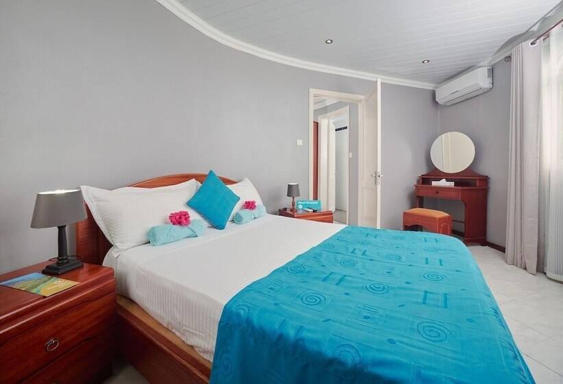 اتاق خانوادگی, Gold Beach Resort