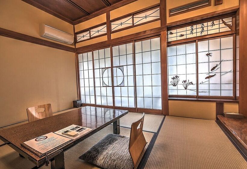 Номер Стандарт Вид на Реку, K S House Ito Onsen  Historical Ryokan Hostel