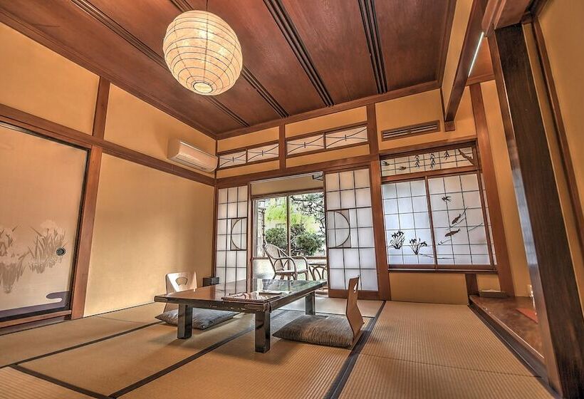 Номер Стандарт Вид на Реку, K S House Ito Onsen  Historical Ryokan Hostel