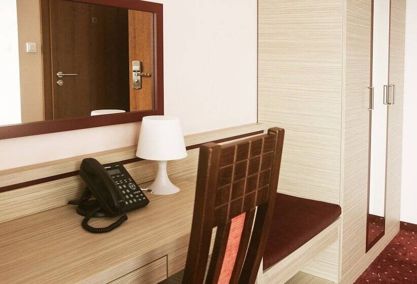Номер Стандарт, Vinci Hotel Airport