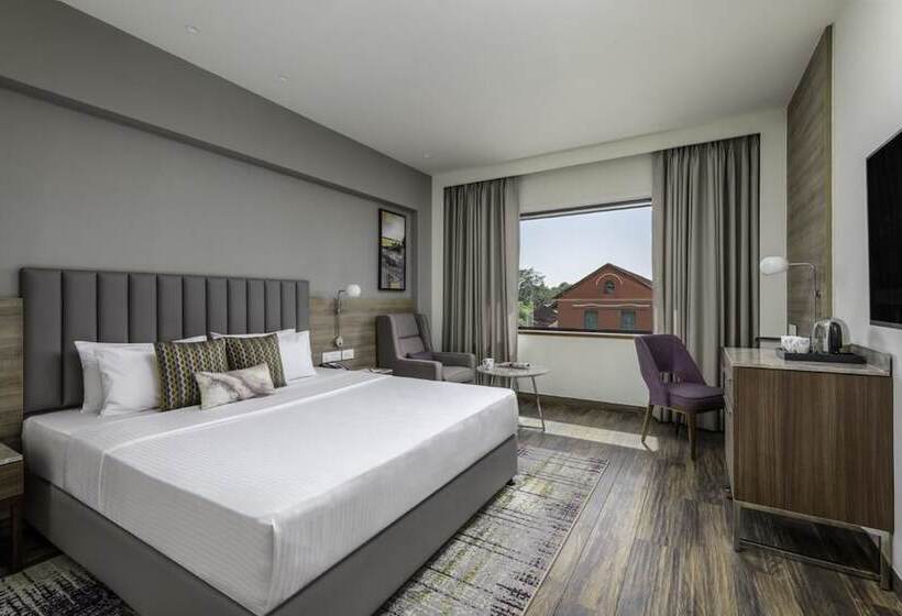 Quarto Superior Vista Cidade, Vivanta Mangalore Oldport Road   Formerly Known As Taj Manjarun