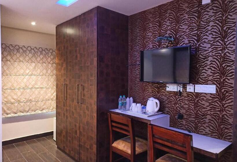 اتاق لوکس, A P Home S   A Boutique