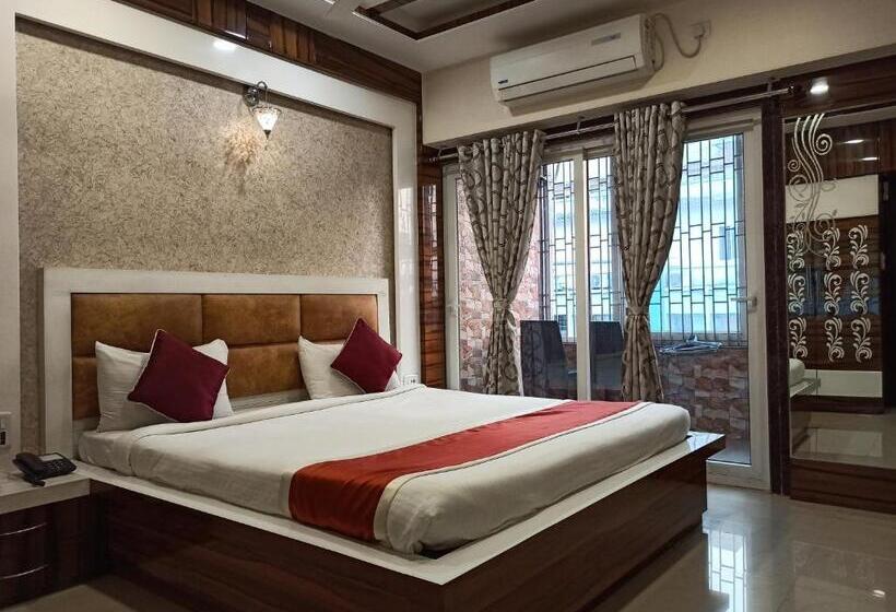 اتاق لوکس, A P Home S   A Boutique