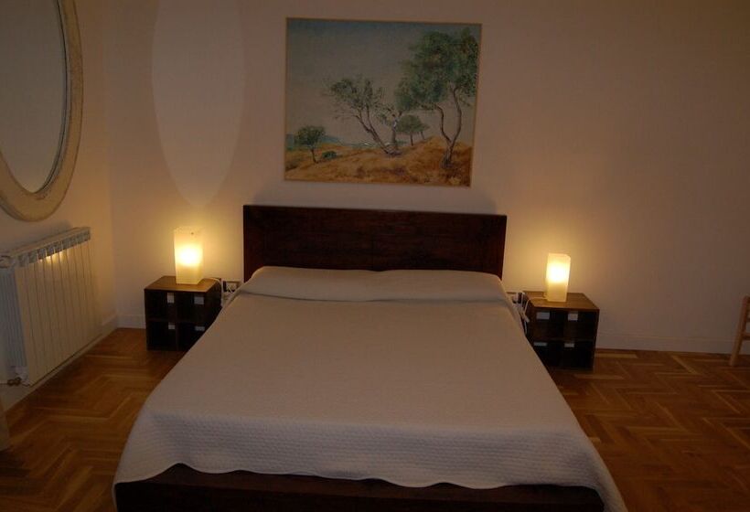 家庭套房, Federico Secondo B&b