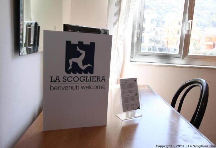 Номер Стандарт Трехместный, Ristorante La Scogliera   Nuova Gestione