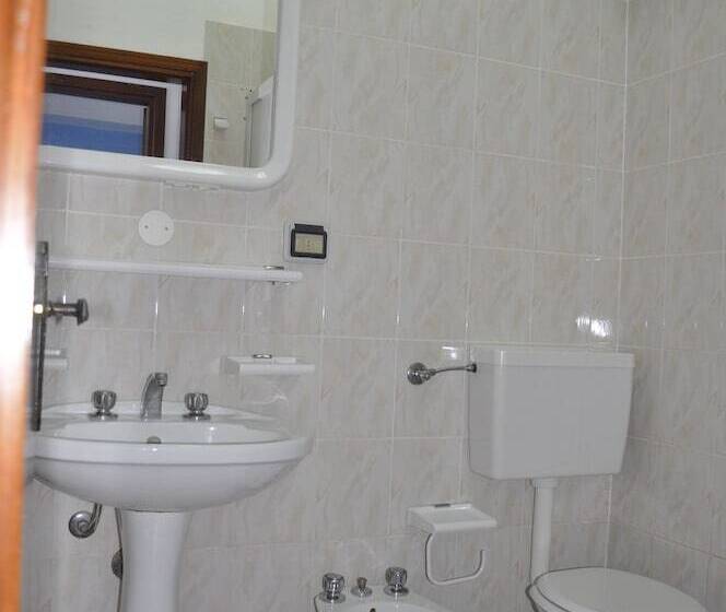 Triple Room Sea View, Ristorante La Scogliera   Nuova Gestione
