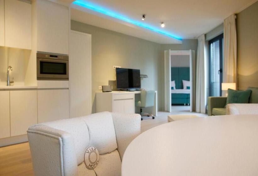 Family Suite, Vixx