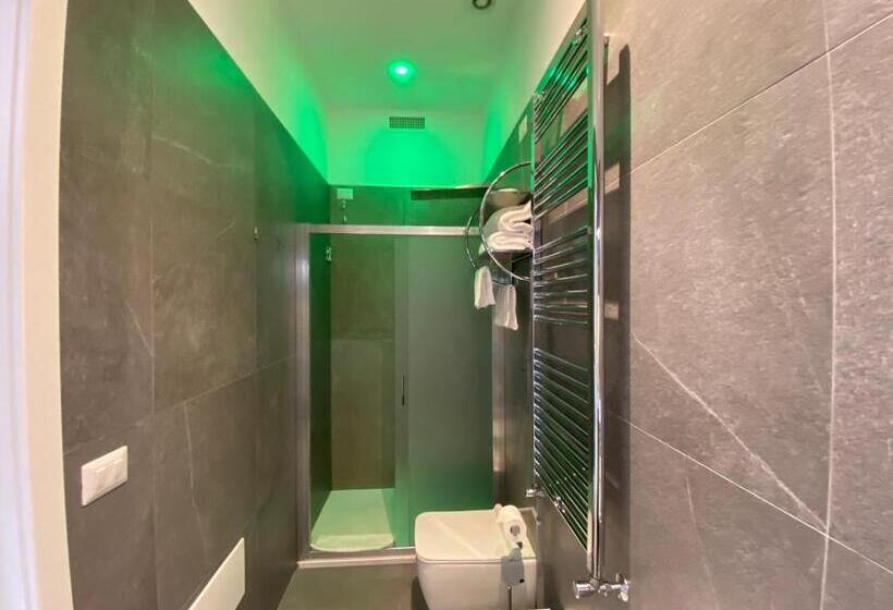 اتاق لوکس با بالکن, Residenze Romano Ristorante & Spa Albergo Diffuso  White