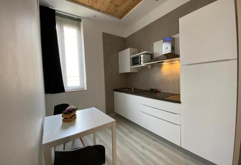 آپارتمان لوکس 1 خوابه, Residenze Romano Ristorante & Spa Albergo Diffuso  White
