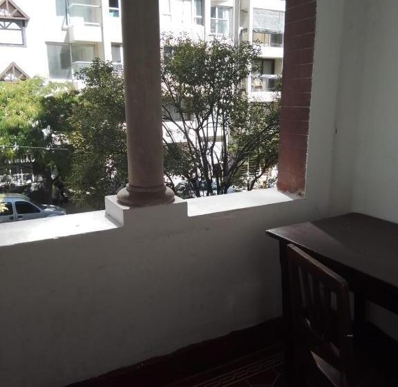 Семейный Номер, La Casona