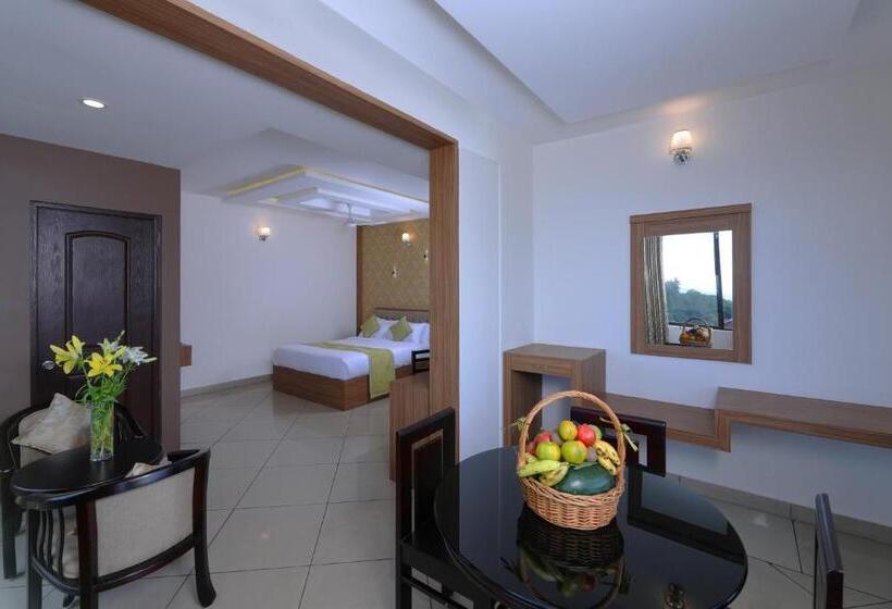 デラックスジュニアスイート, Tea Castle Munnar