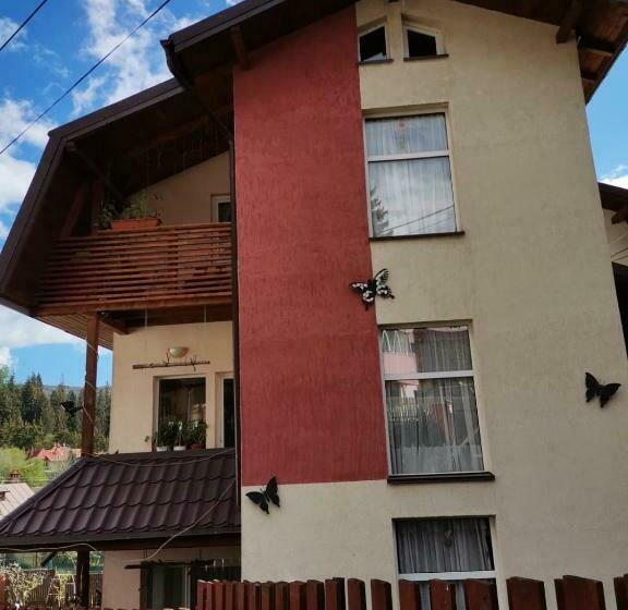 آپارتمان 2 خوابه, Casa Crisandri Busteni