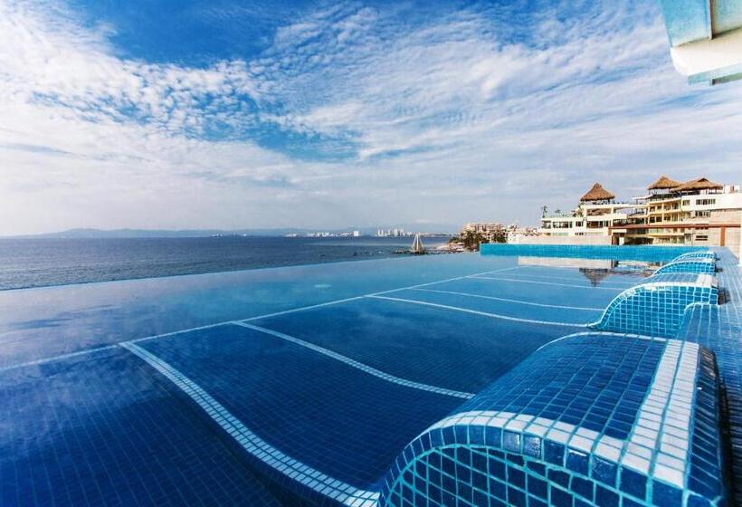 Ullakkosviitti, Vallarta Shores Beach