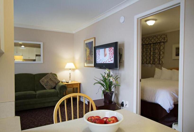标准间, Glenwood Inn & Suites