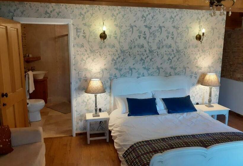 Семейный Номер, The Byre North End Farm
