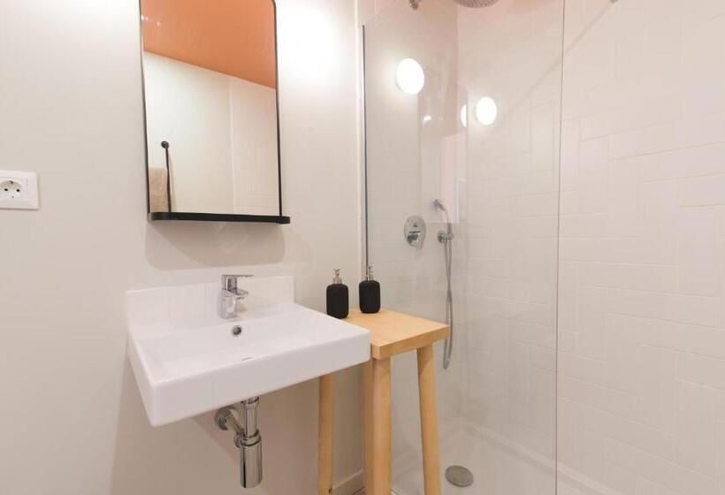 Номер Deluxe Кровать Кинг, Casa Rosa Villa With Pool In Olhao Centre