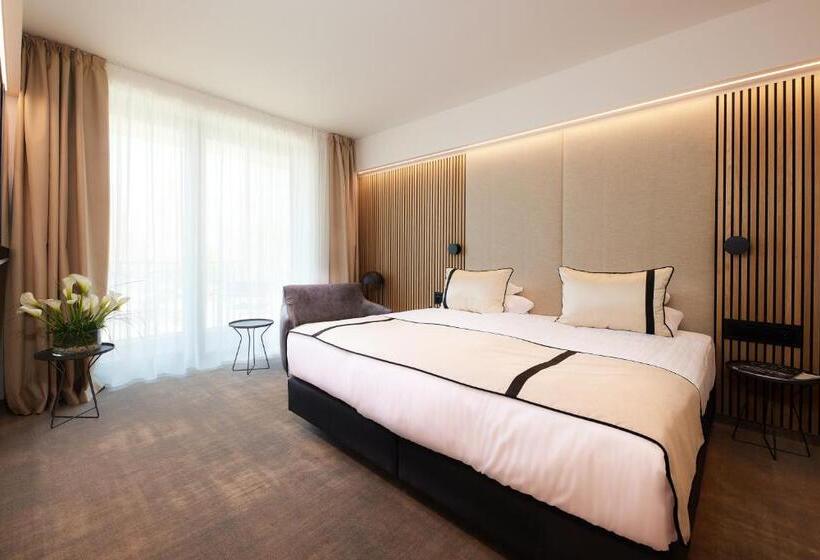 Полулюкс, Lua Resort   Adults Only