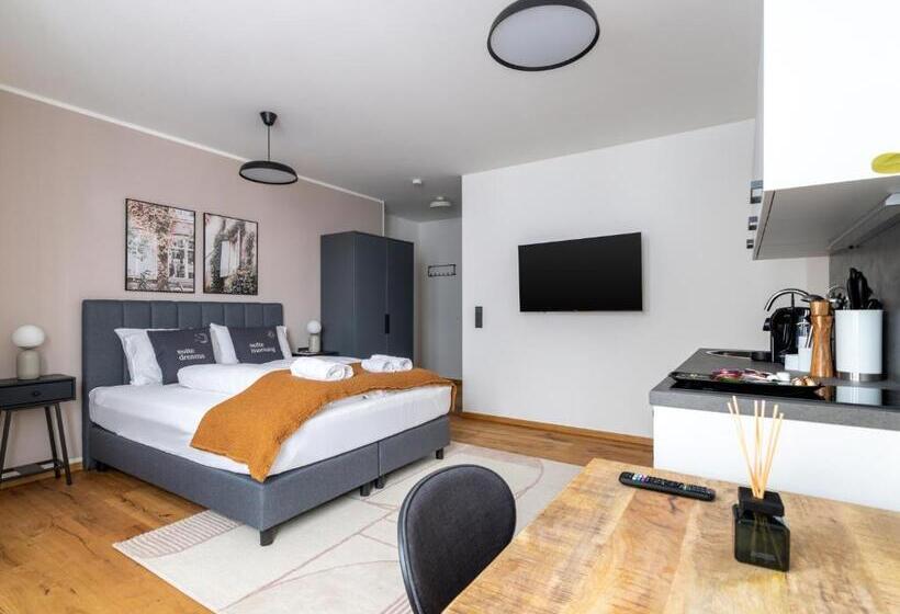 Люкс, Limehome Villach Gerbergasse