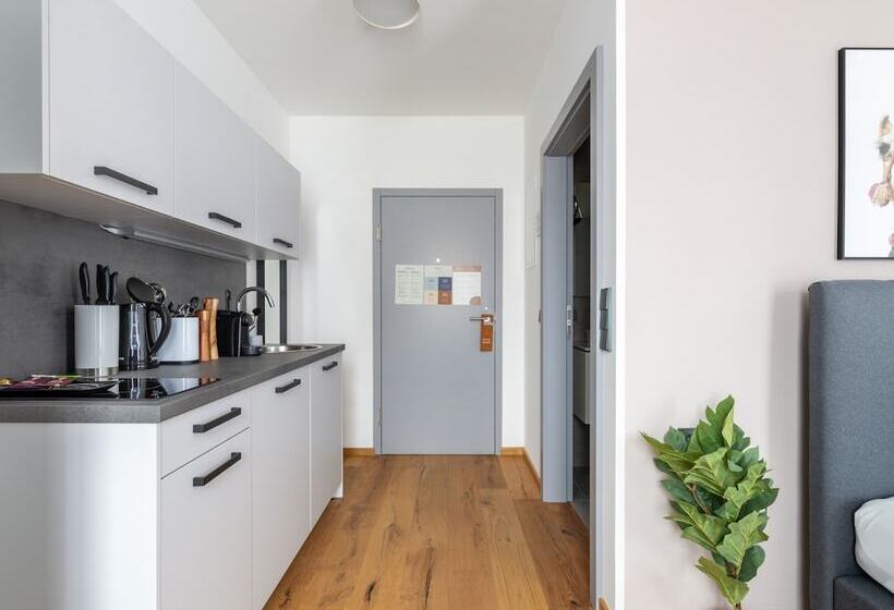 Люкс, Limehome Villach Gerbergasse