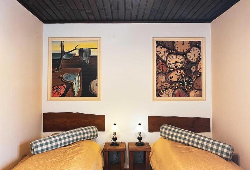 Люкс, Art E Boutique Rooms