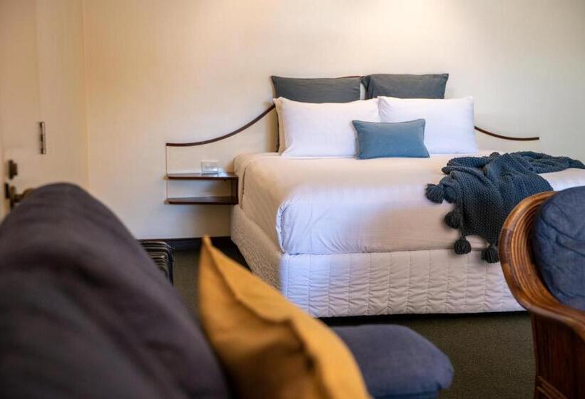 클래식 스위트, Beach Hotel Resort