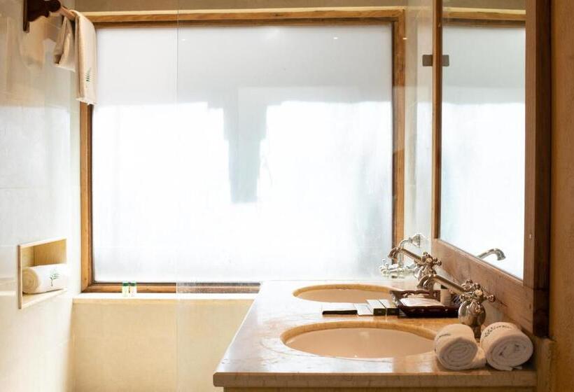 수피리어 룸 가든 전망, The Fern Ranthambore Forest Resort Rajasthan