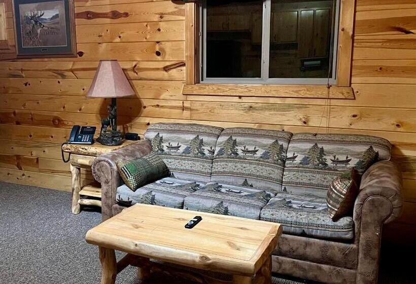 패밀리 스위트, Badlands Frontier Cabins