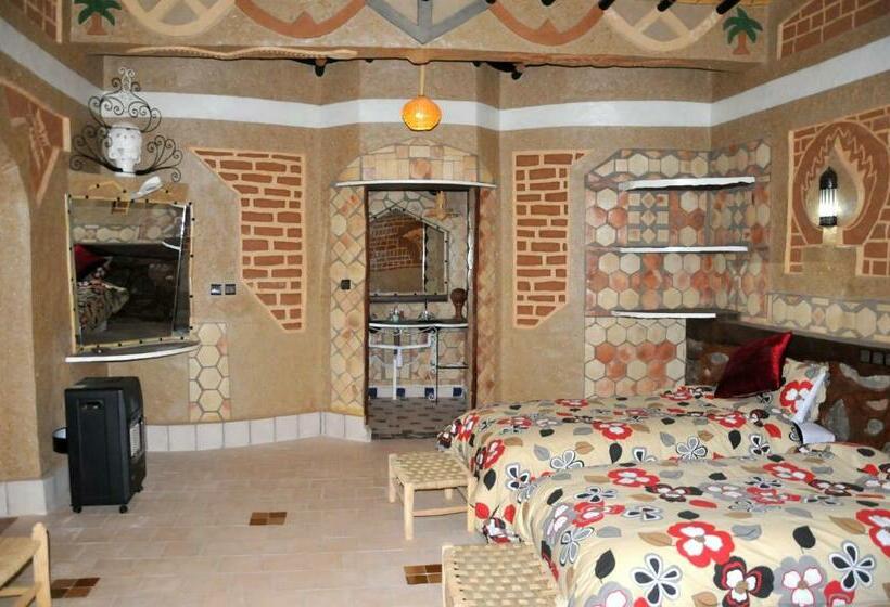 Четырехместный Номер Economy, Maison Acacias