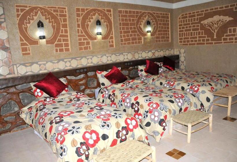 Четырехместный Номер Economy, Maison Acacias