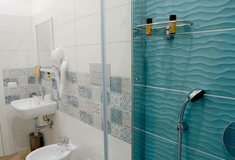 Семейный Номер, B&b Mormina