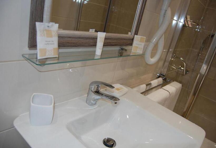 Семейный Номер, B&b Mormina