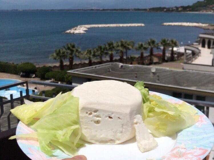 Люкс Вид на Море, Lu.na