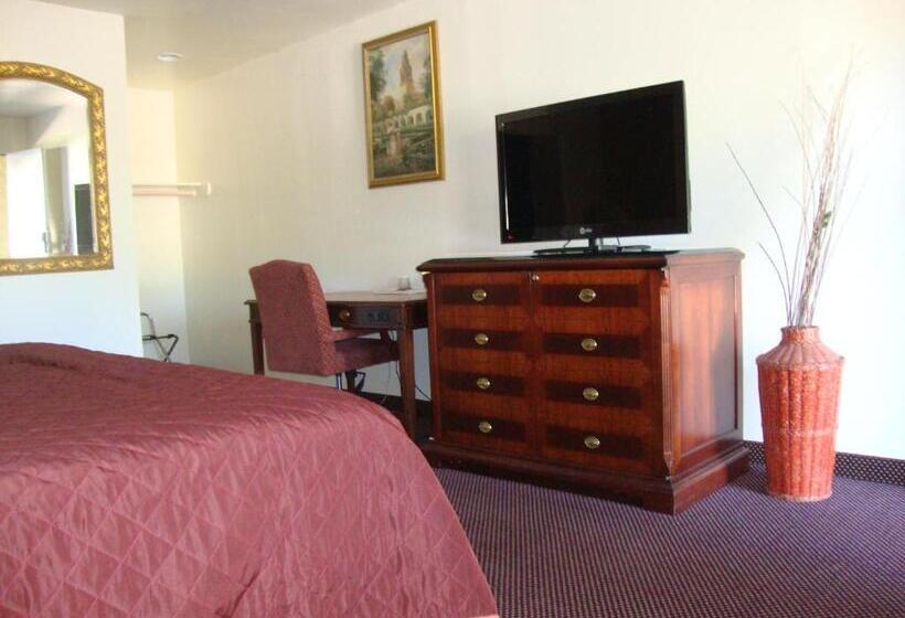 Номер Стандарт 2 Двуспальные Кровати, Americas Best Value Inn And Suites  Yucca Valley