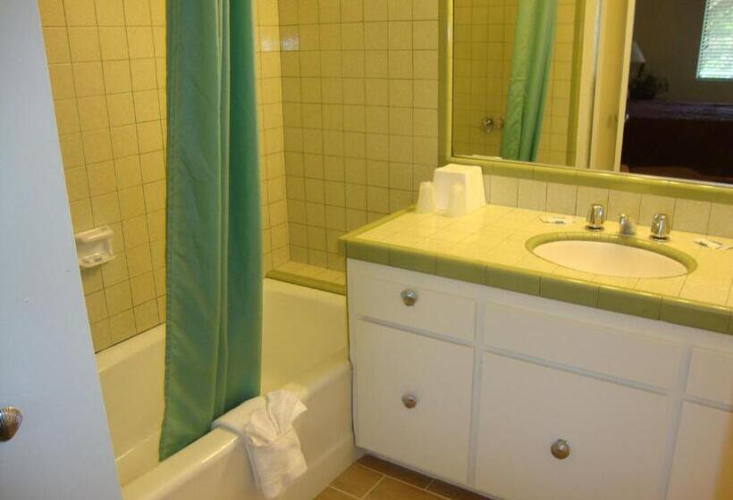 Люкс Кровать Кинг, Americas Best Value Inn And Suites  Yucca Valley