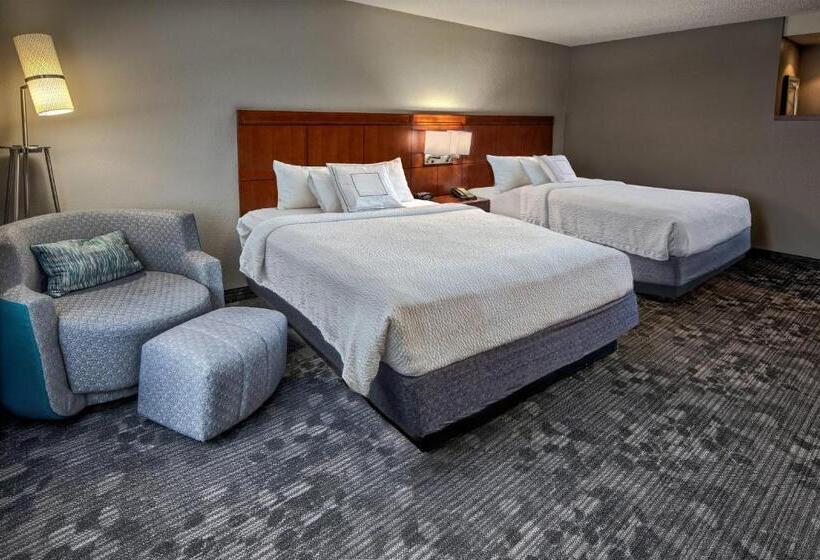 장애인을 위한 스탠다드 룸, Courtyard By Marriott Troy