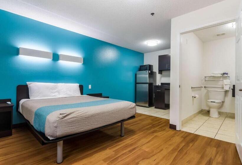 장애인을 위한 스탠다드 룸, Motel 6 Gulf Shores, Al