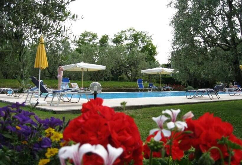 Номер Стандарт с Террасой, Agriturismo La Casetta