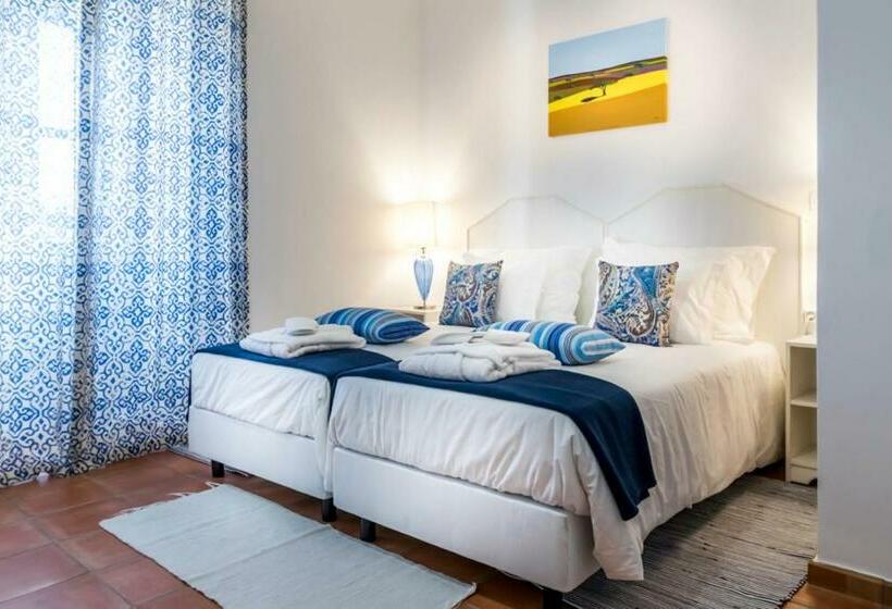 Family Suite, Abetarda Cc
