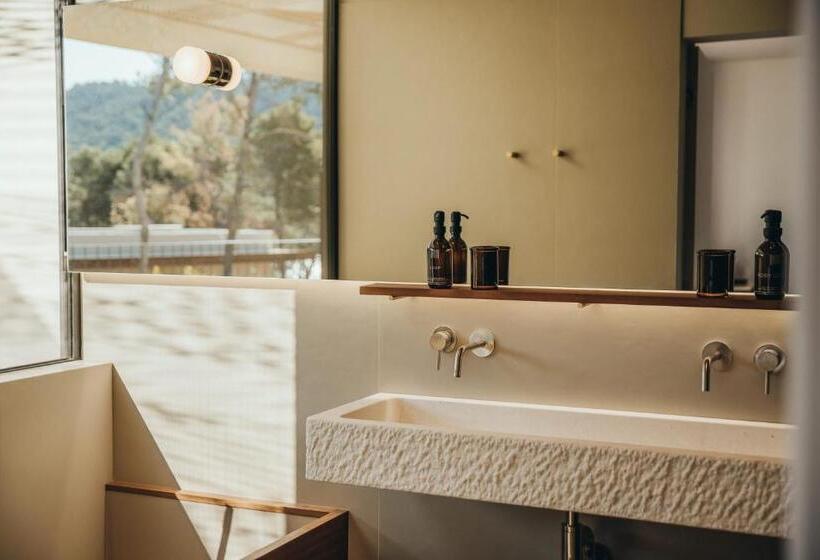 전용 풀장 스위트, Maslina Resort