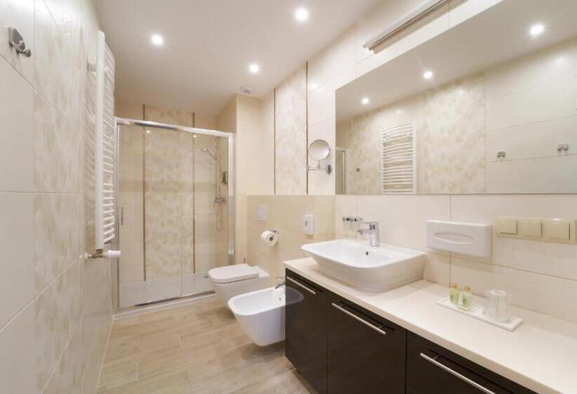 Апартаменты Deluxe 1 Спальня, Artus Resort