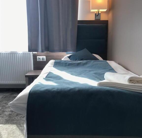 Номер Комфорт Индивидуальный, Sleep Wrocław