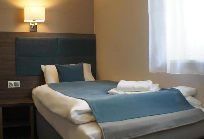 Номер Комфорт Индивидуальный, Sleep Wrocław