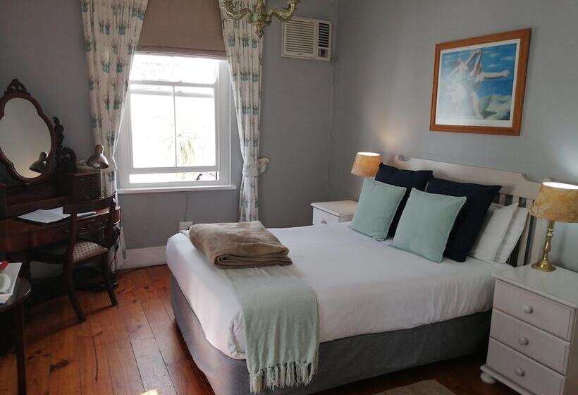 Классический Номер, Ryneveld Country Lodge