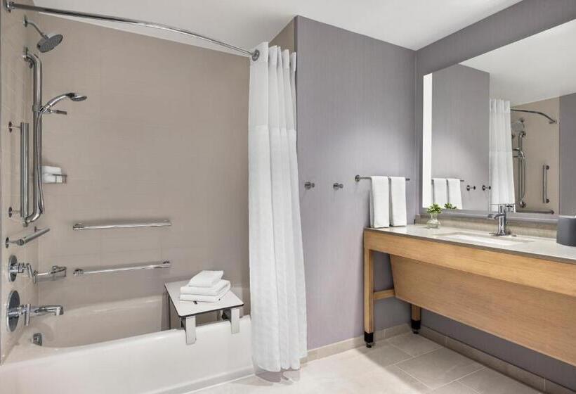 Люкс Кровать Кинг, Hyatt Place Virginia Beach Oceanfront