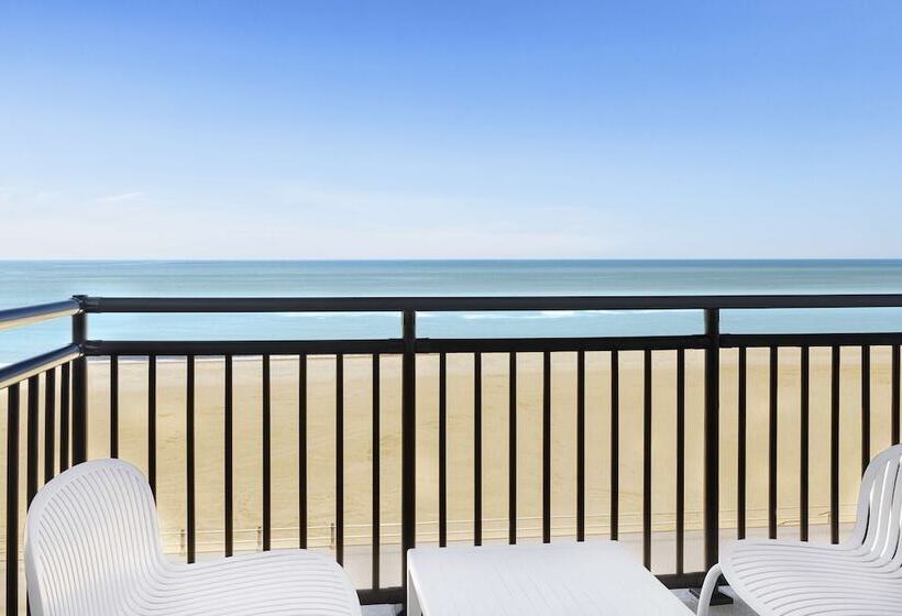 Номер Deluxe Вид на Море, Hyatt Place Virginia Beach Oceanfront